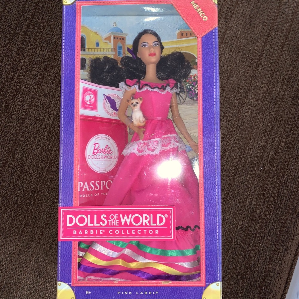 Dolls of the World Barbie Collector Mexico doll